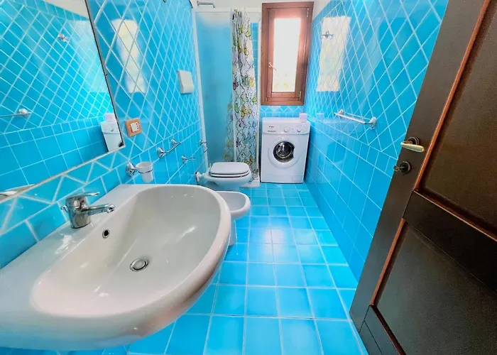 Iss Travel Apartaments, Via Del Tirreno 300 M From La Cinta 3* San Teodoro (Sardinia)